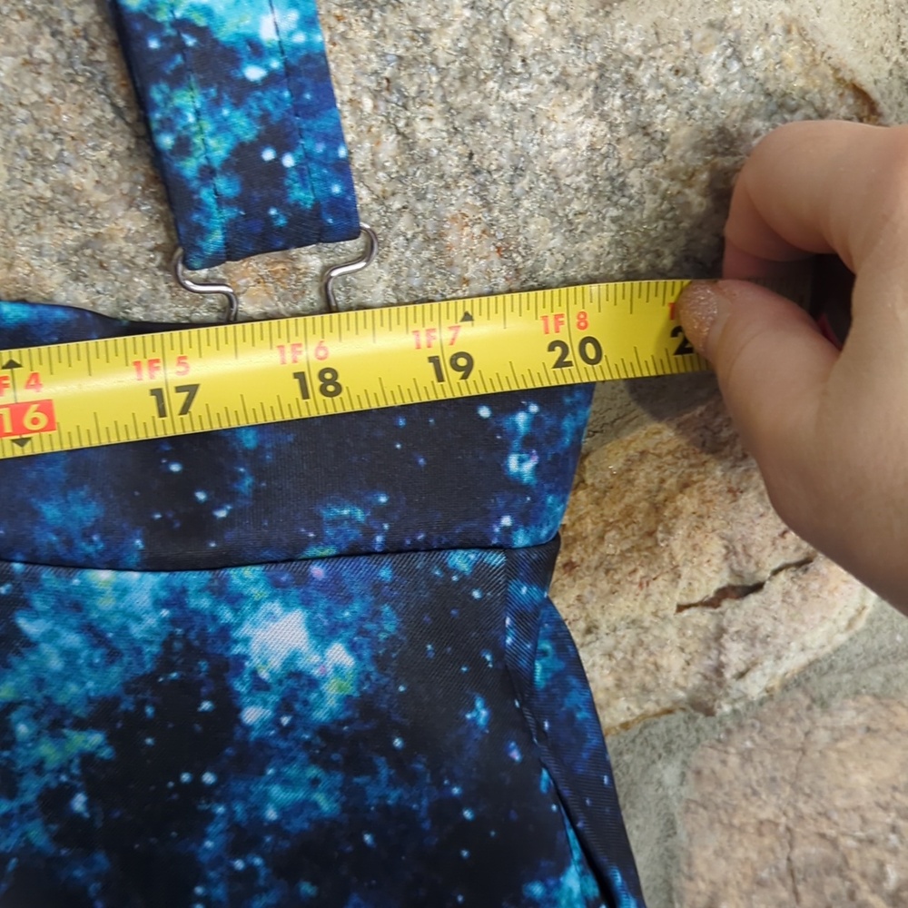 Hot topic Galaxy Print Suspender Skirt - Picture 9 of 12